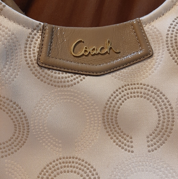 Coach purse - Picture 2 of 10